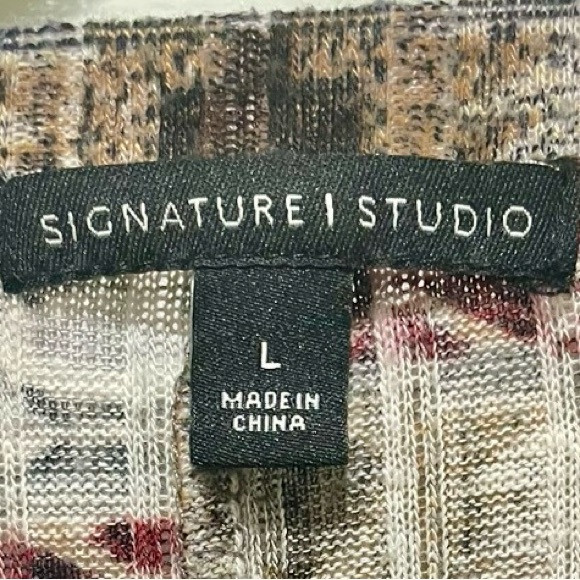 🍁TRIBAL Shirt🍁 - Picture 11 of 14